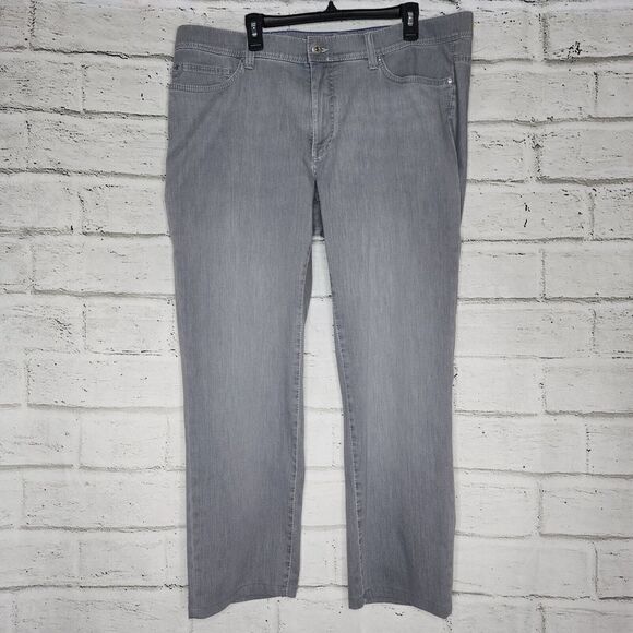 Brax Feel Good Cadiz Straight Leg Jean Pants Mens Size 42x34 Light Gray - Picture 1 of 12